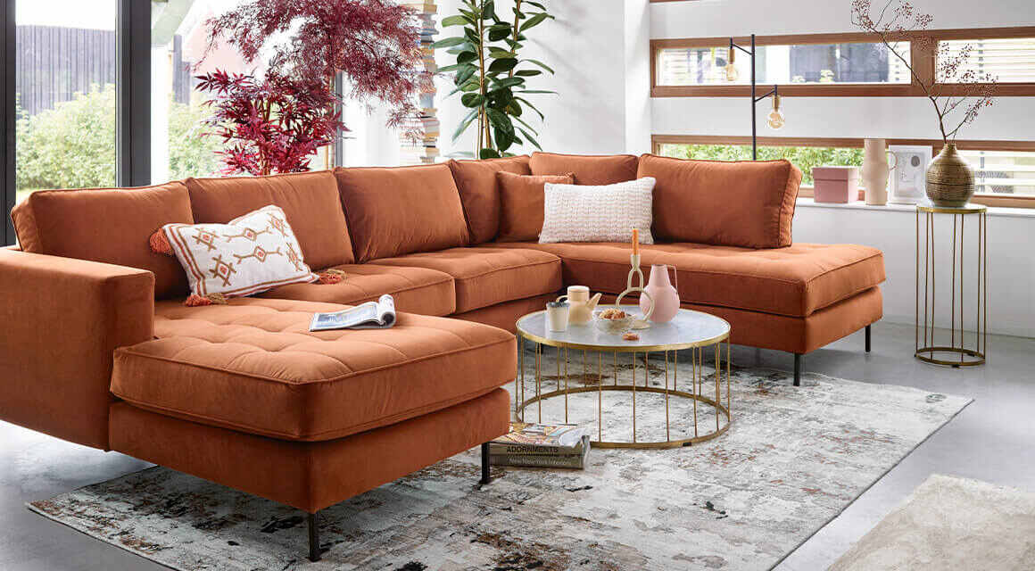 okergele hoekbank Delora